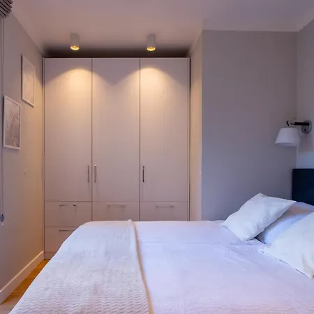 דירה Apartamentysnu, Warynski Komfort ראדום