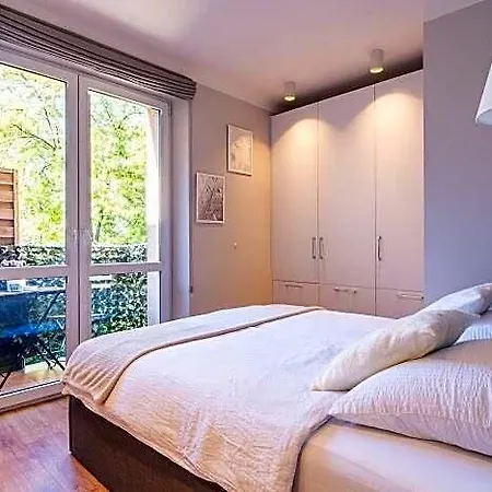 Daire Apartamentysnu, Warynski Komfort Radom